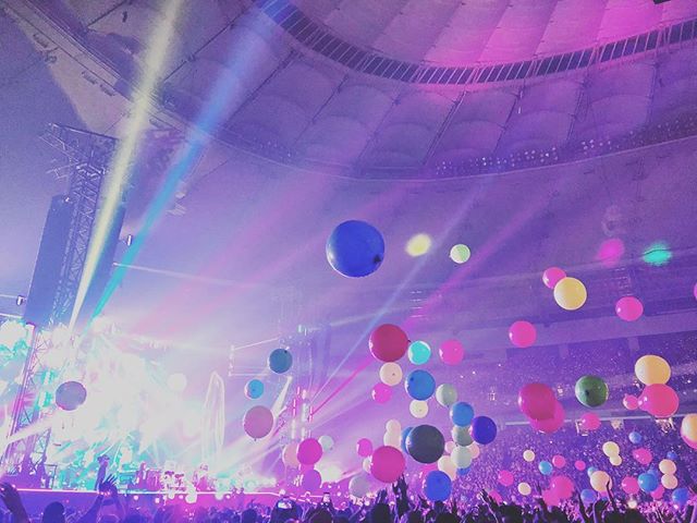 @coldplay putting on a hell of a show back in September. 📸: @tatertotstagram.
.
.
.
.
#ColdplayVancouver #Coldplay #BCPlace #concerts #vancouver