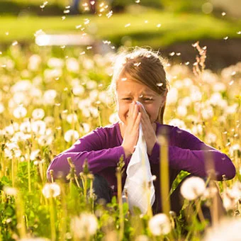 Fun-Facts-About-Sneezing-01-pg-full.jpg