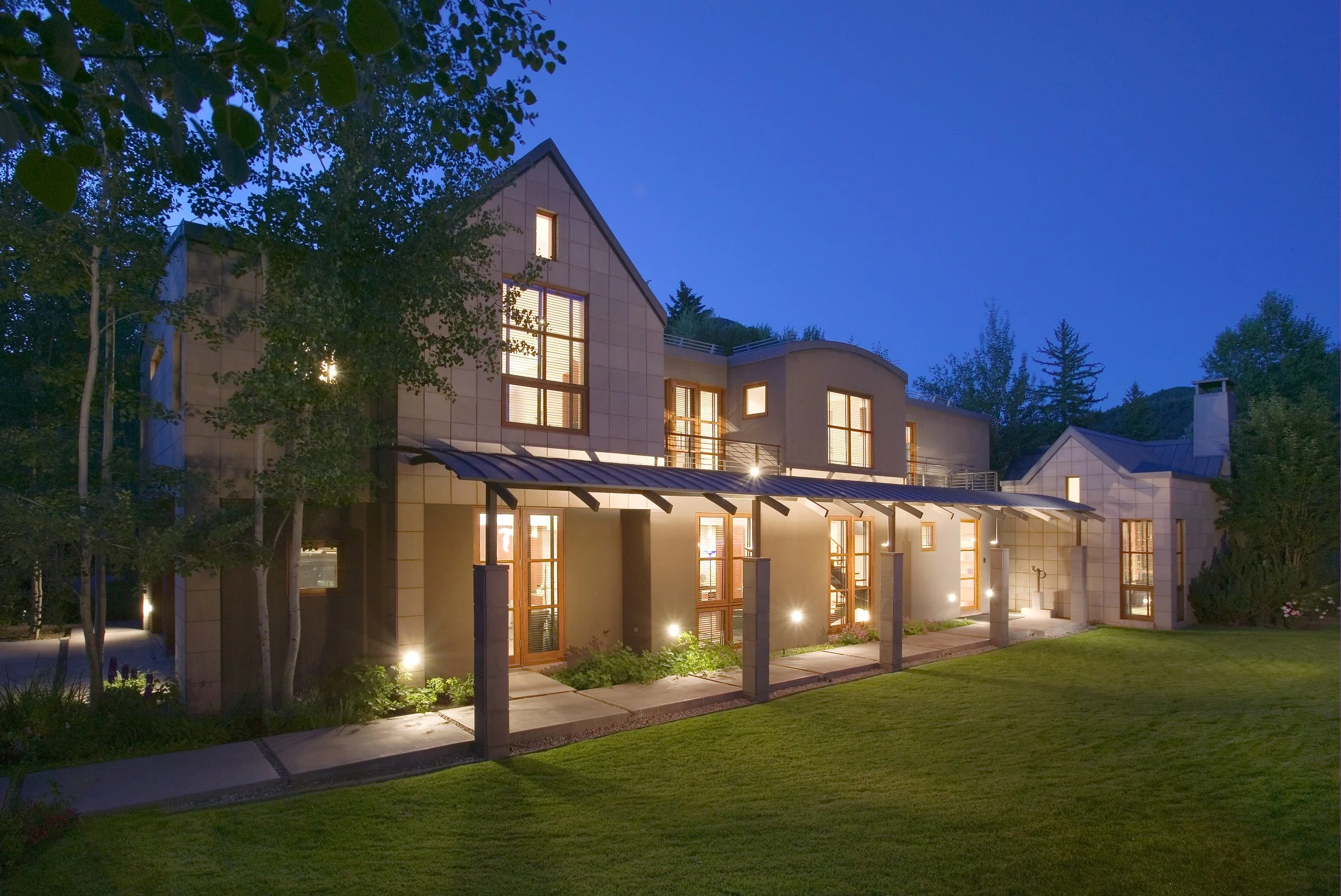 1 West-End-Residence.jpg