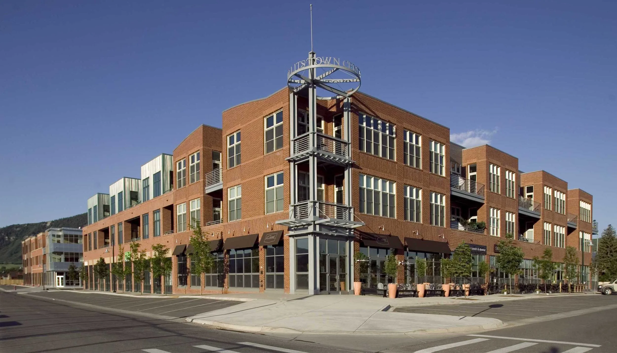 NE CORNER thom cropped A.jpg