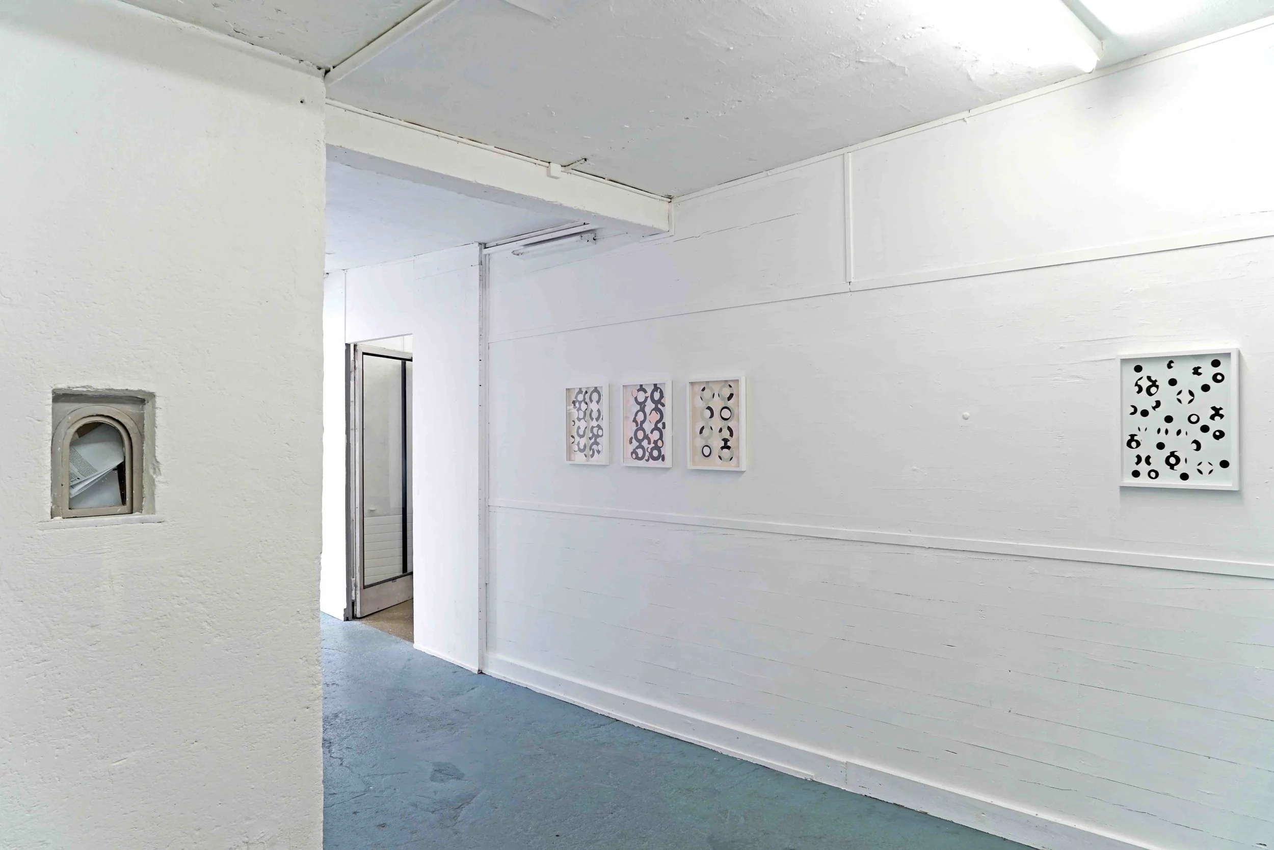 Clare Goodwin, installation view Wall Paintings , 2019 Photo by Corrado Ferrari