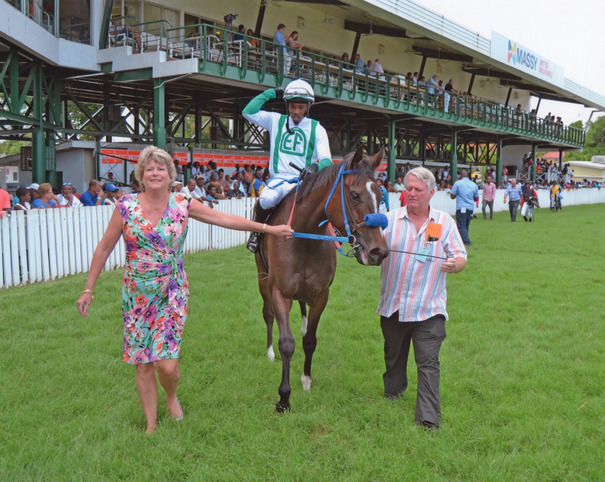AndaleJulia_Aug1_2017LeadingtotheWinnersCircle.jpeg
