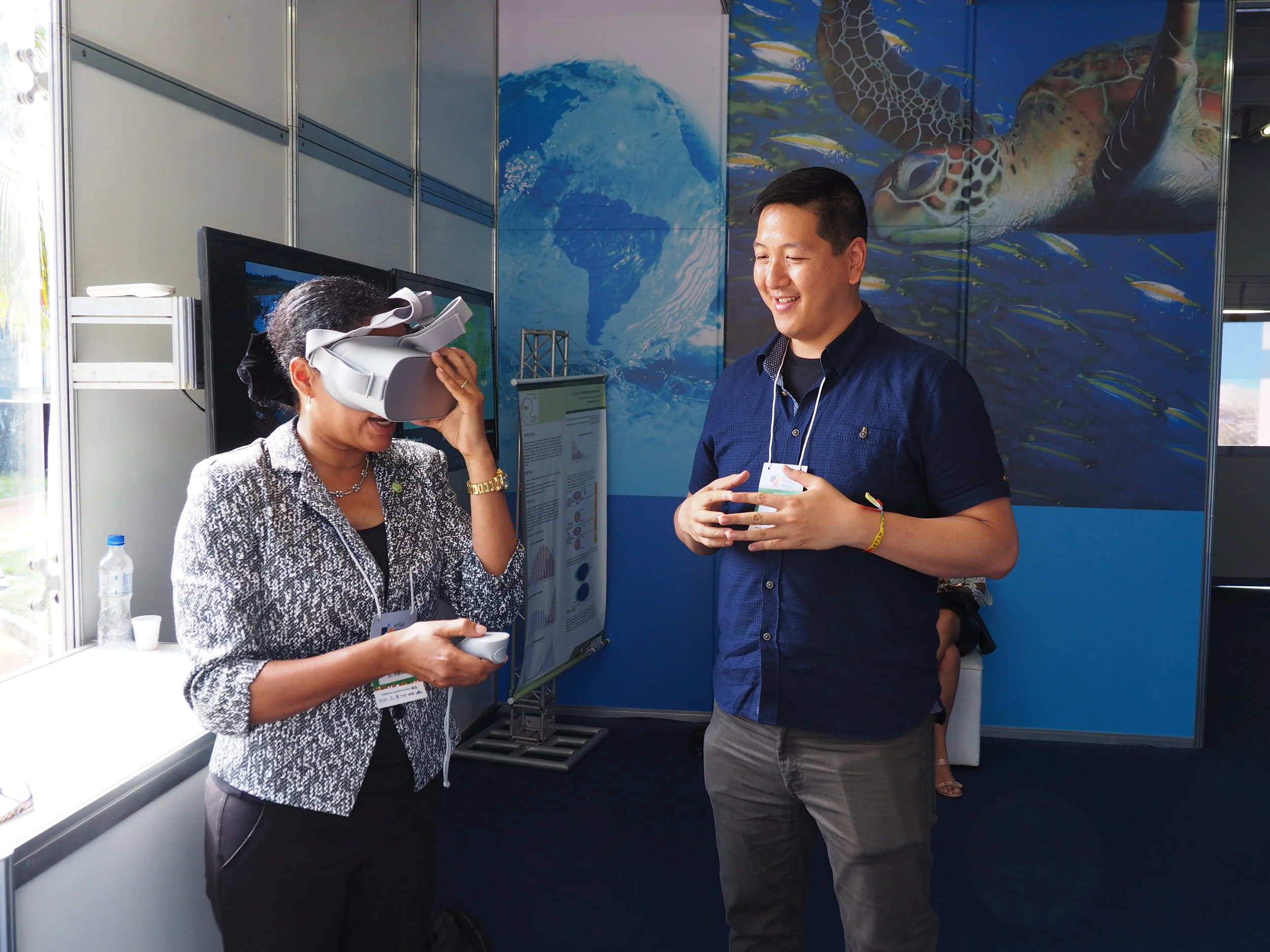 Previewing our IMMERSE VR content with conference participants