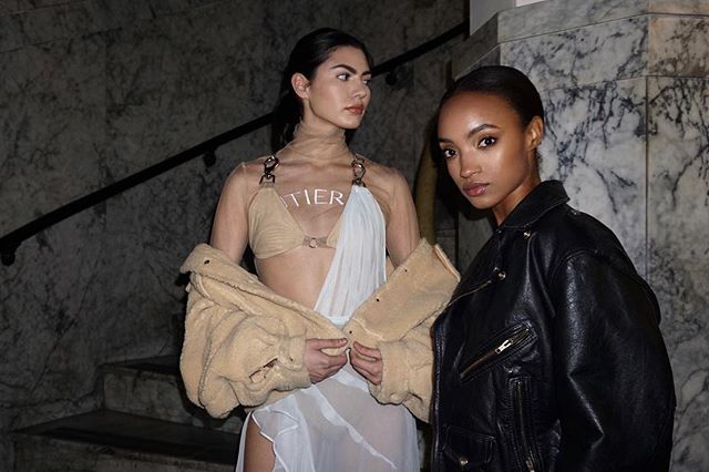 UTIERRE SS18 - @sheylanm &amp; @chelseaalisethomas wearing @_utierre chain gowns 💄 #facebypua @muapua / @ayelethaar -
-
-
-
-
-
#skin #models #editorial #chiffon #gown #edgy #chains #utierre #designer #fashion #couture #fashionphotography #naturalma