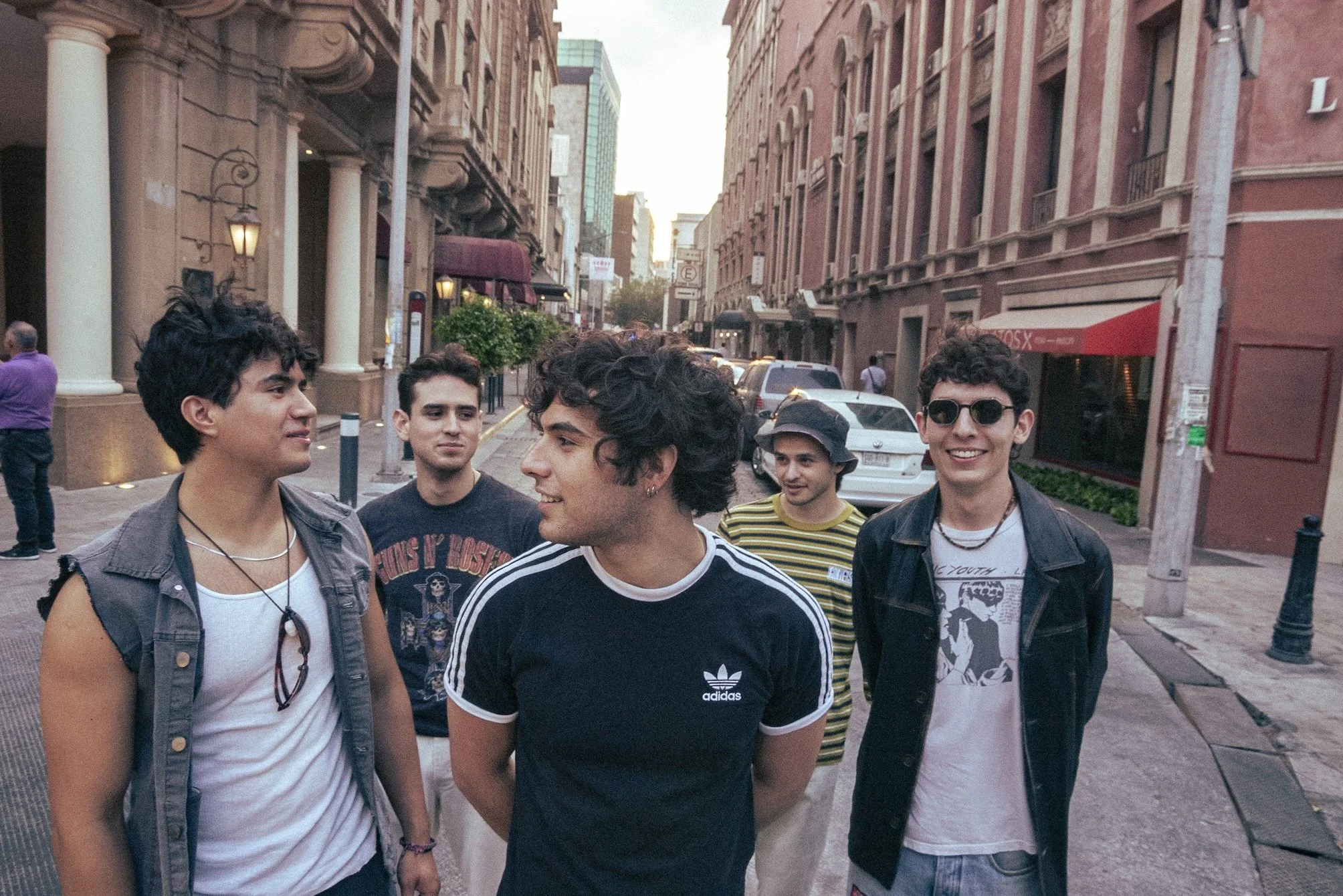 Alt-Rock Band Strawberry Pom Drops Juvenoia, A Moody, Genre-Fluid Album Rooted in Monterrey’s “Avanzada Regia” Movement