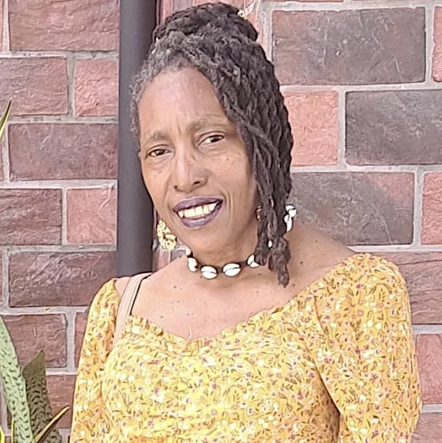 Dub-Poetess Sufia Giza Honors Indigenous People’s Day With “Echoes of Freedom,” a Roots Reggae Journey  Through History, Identity and Healing