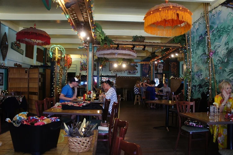 Bamboo Restaurant & Gallery