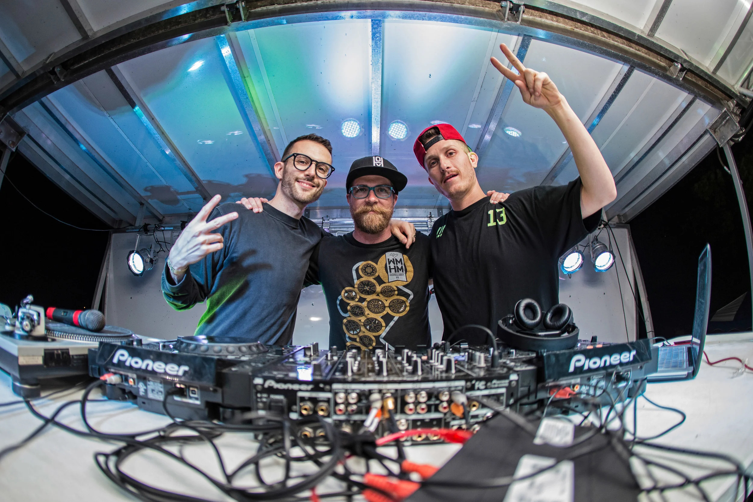  Gridlife is an automotive and music festival blending the culture of both Music and Motorsports together into one high energy weekend experience. Race. Meet. Show. This is #GRIDLIFE 
