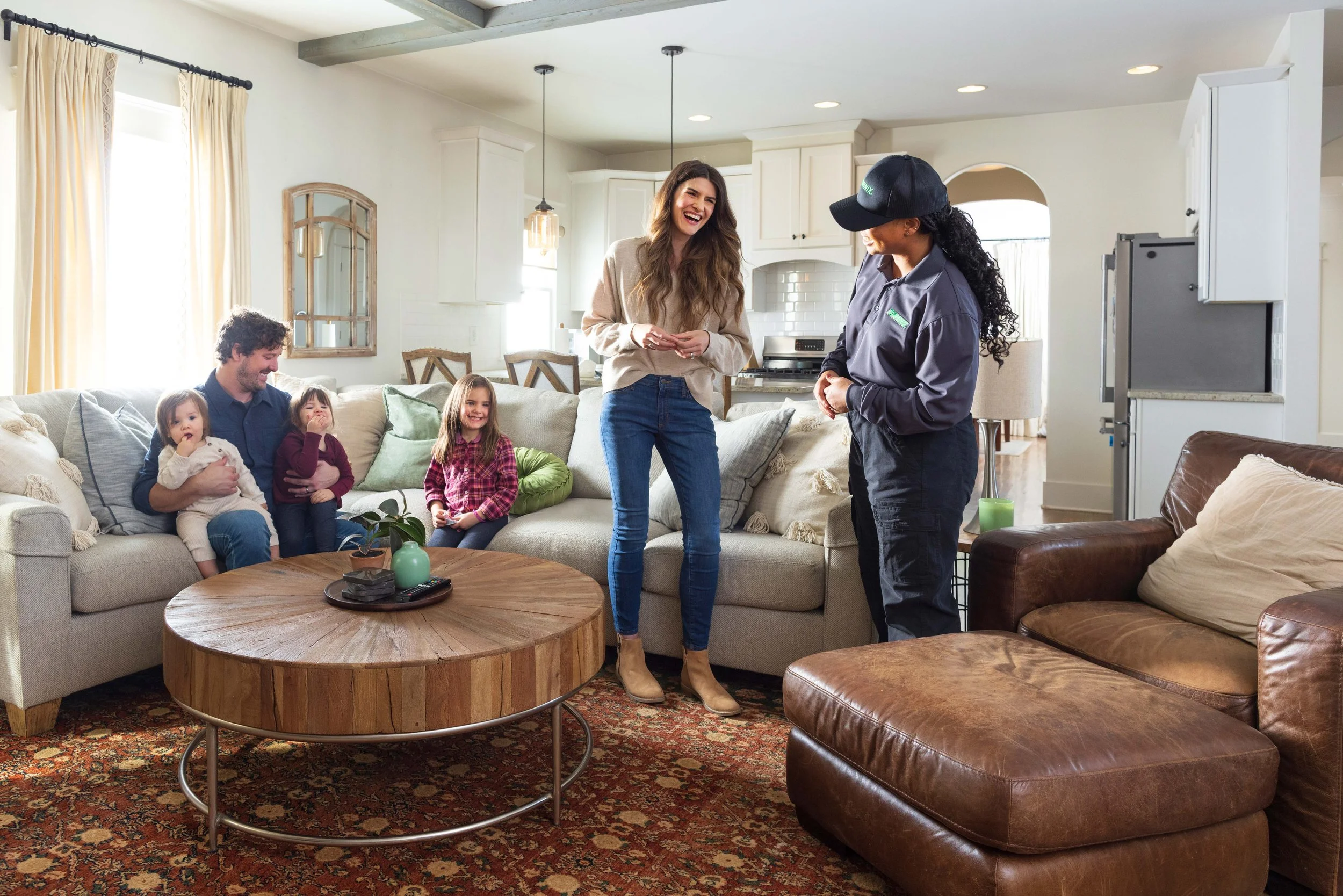Terminix_7-A_LIVINGROOM_3831.jpg