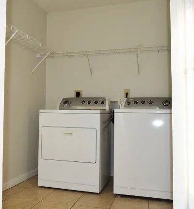 415+Laundry.webp