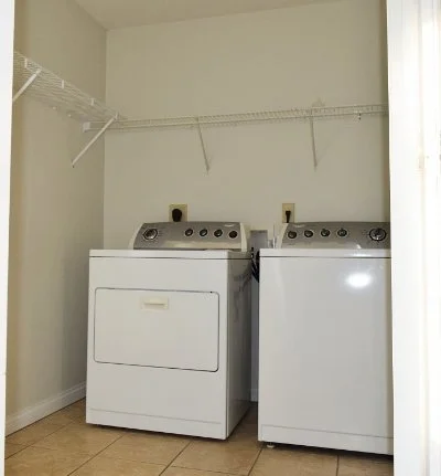 503 Laundry.jpg