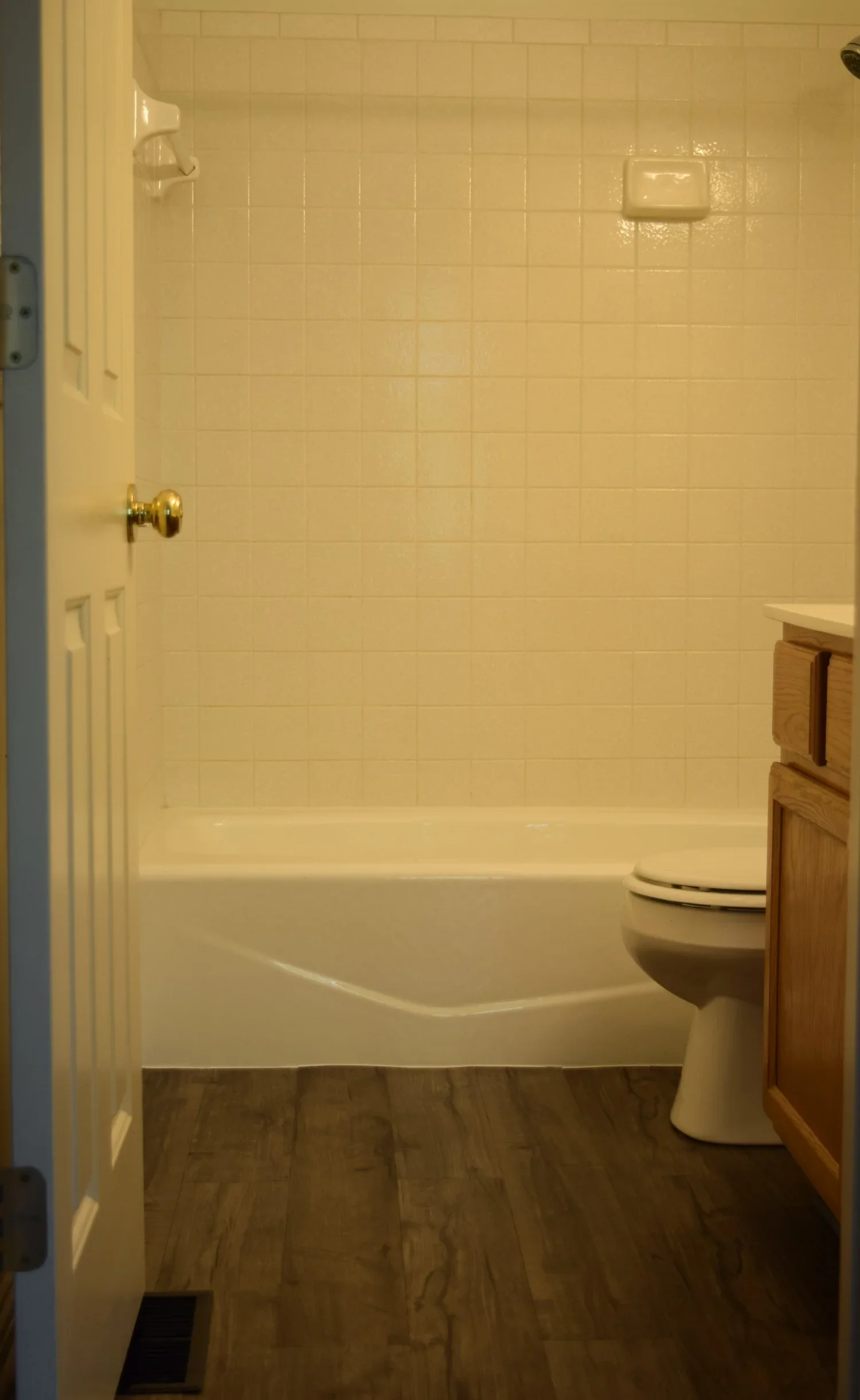 30+syc+bath+2.webp