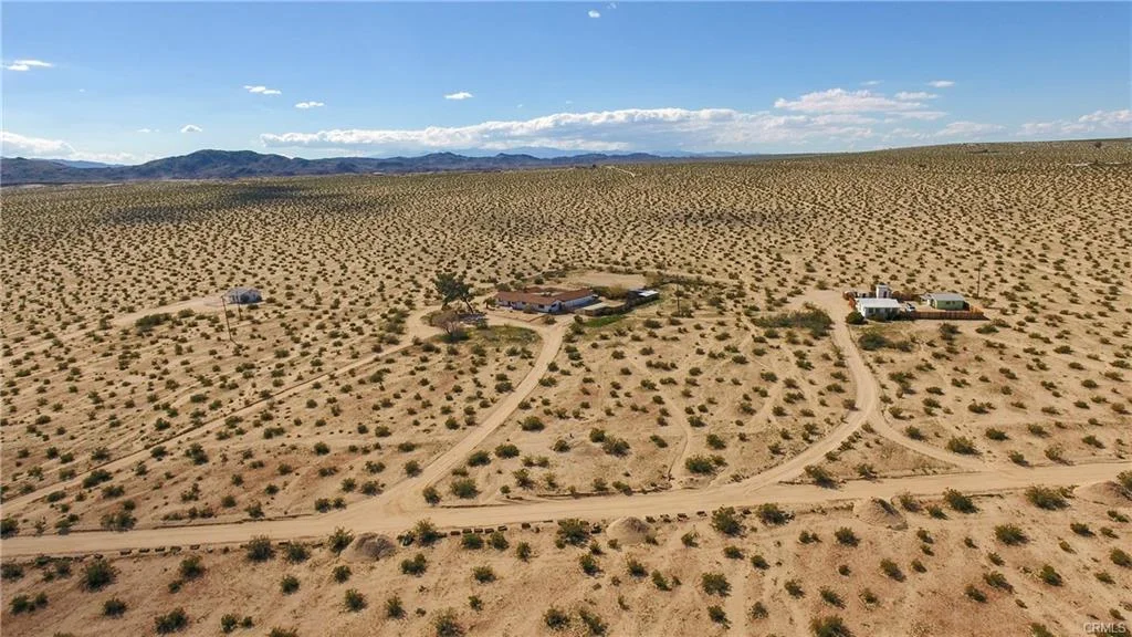 desert2.jpg