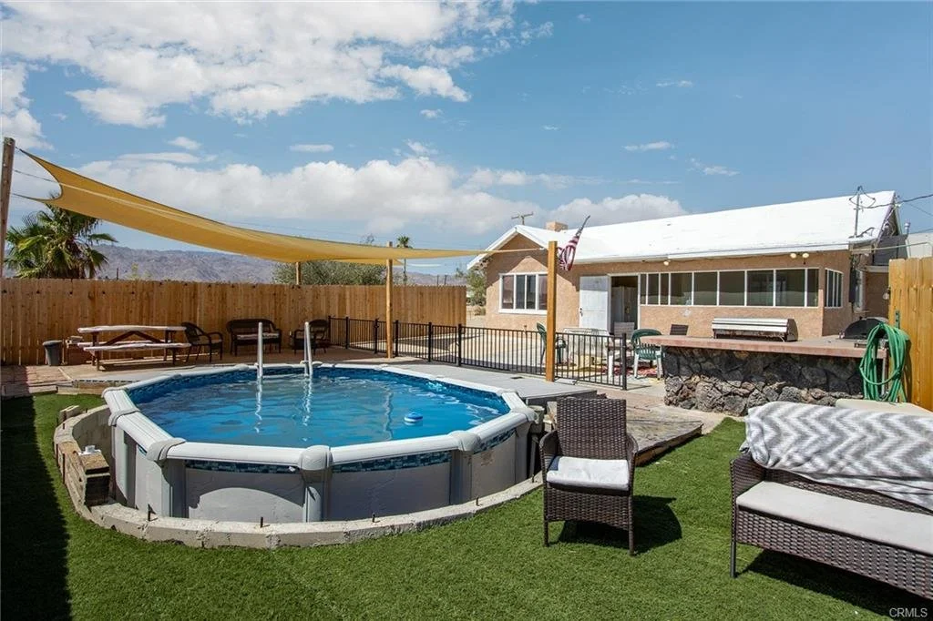 73292 Raymond Way - $435,000