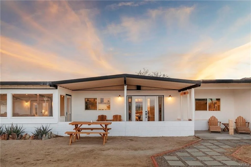 64380 Sullivan Rd - $650,000