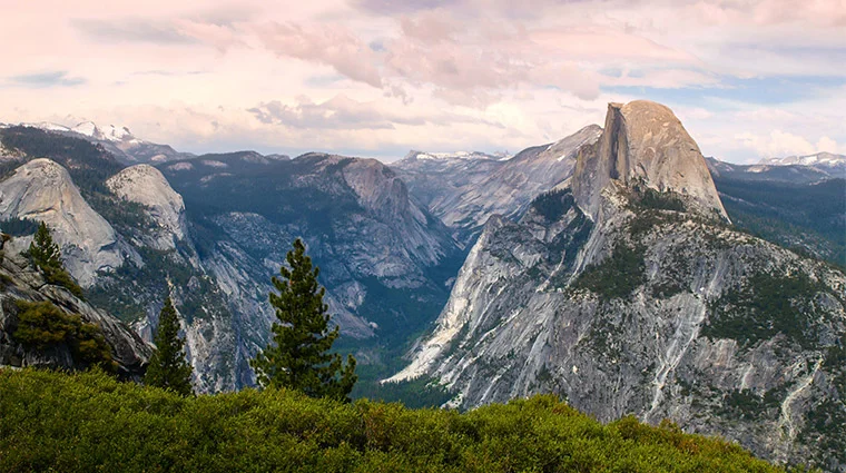 Glacier Point, Yosemite National Park. Great place to take a presidential first date.
