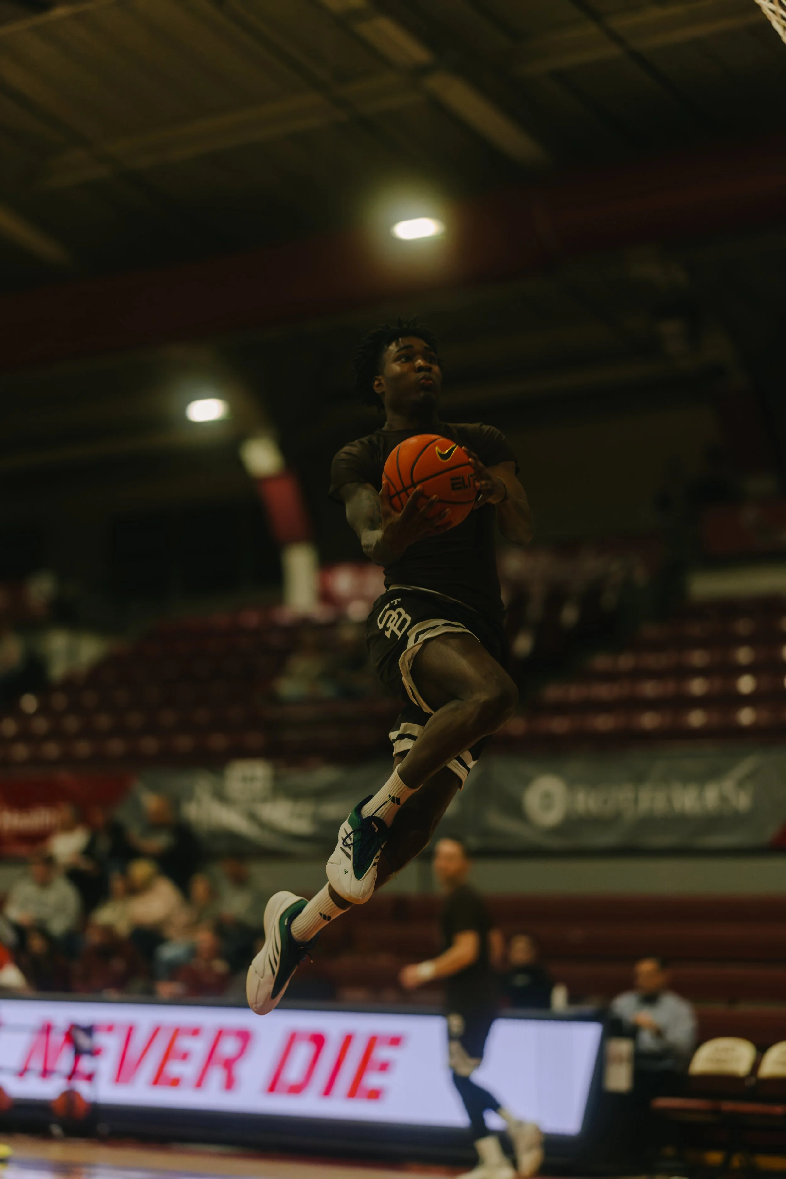 20260114-DxO_DeepPRIME XD2s00170STBonnie v SJU.jpg