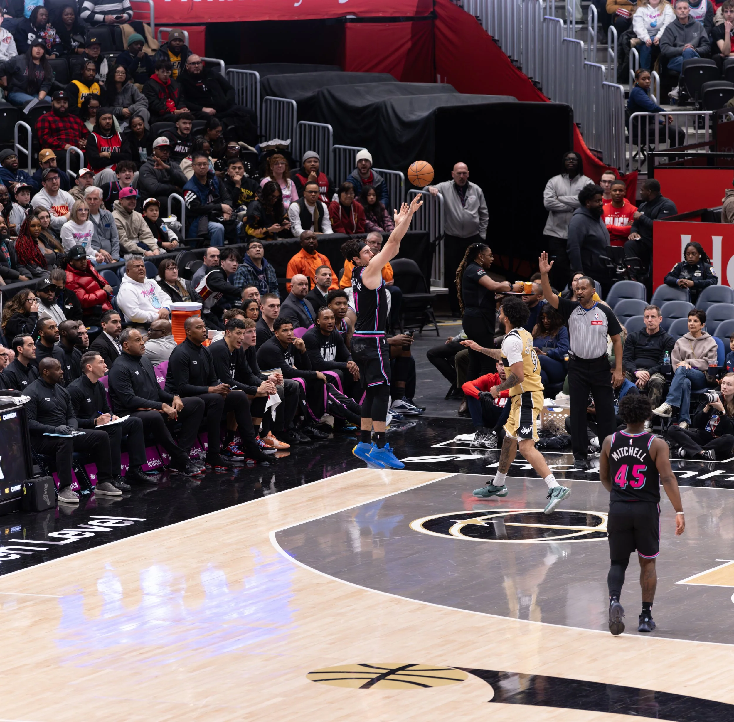 20260208-DxO_DeepPRIME XD2s03328Wiz v Heat.jpg