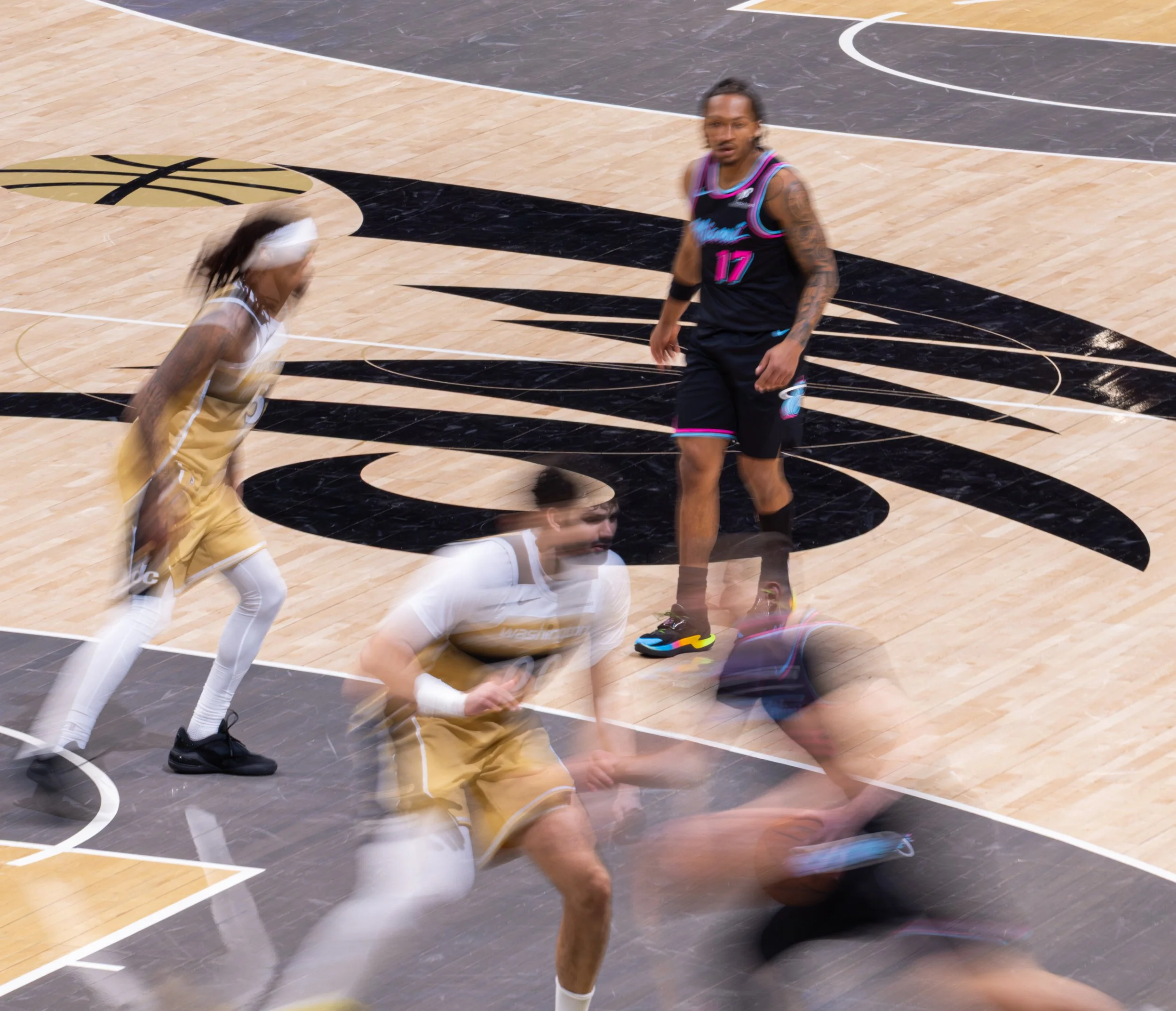 20260208-DxO_DeepPRIME XD2s04838Wiz v Heat.jpg