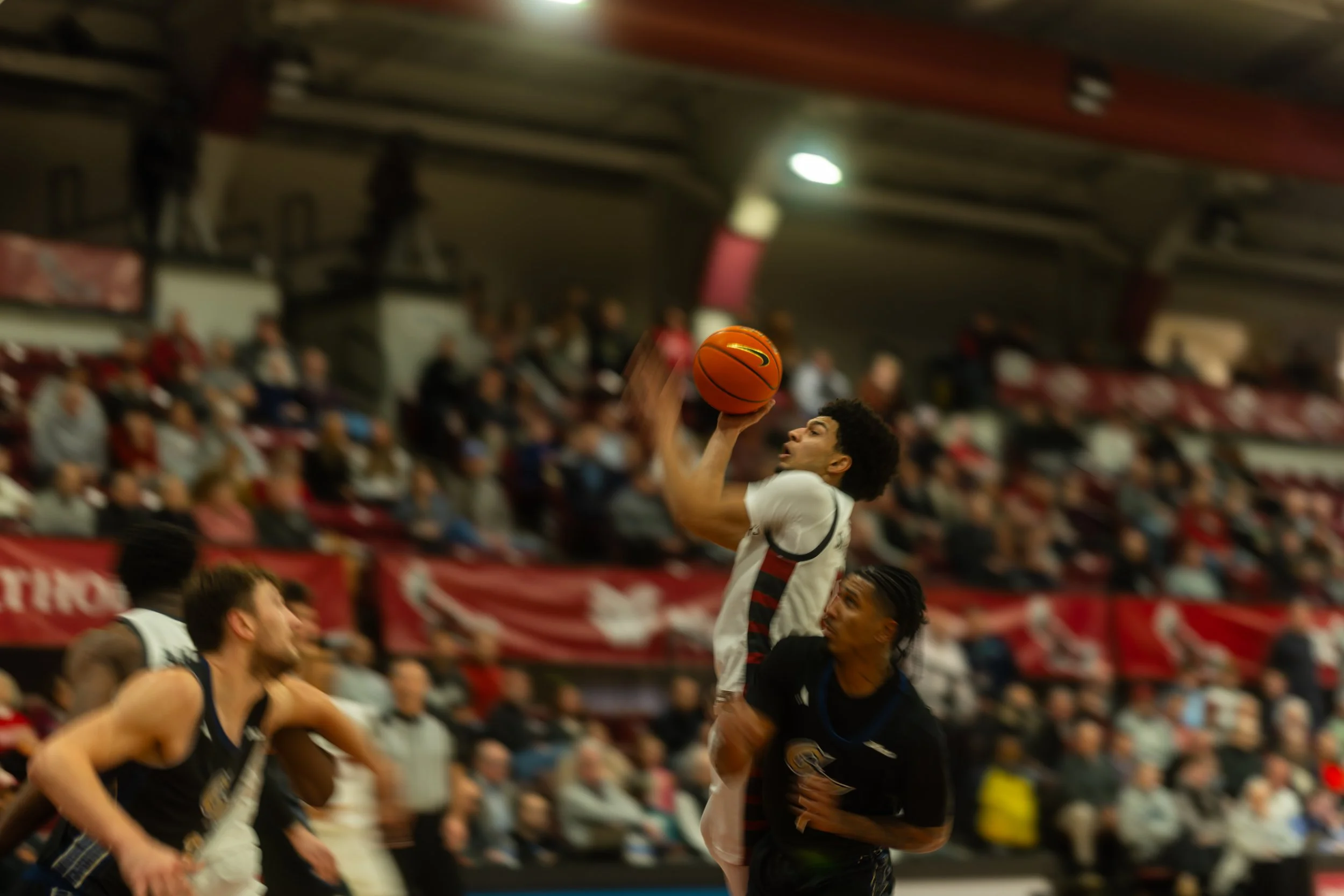 20260204-DxO_DeepPRIME XD2s00035George Mason V SJU.jpg