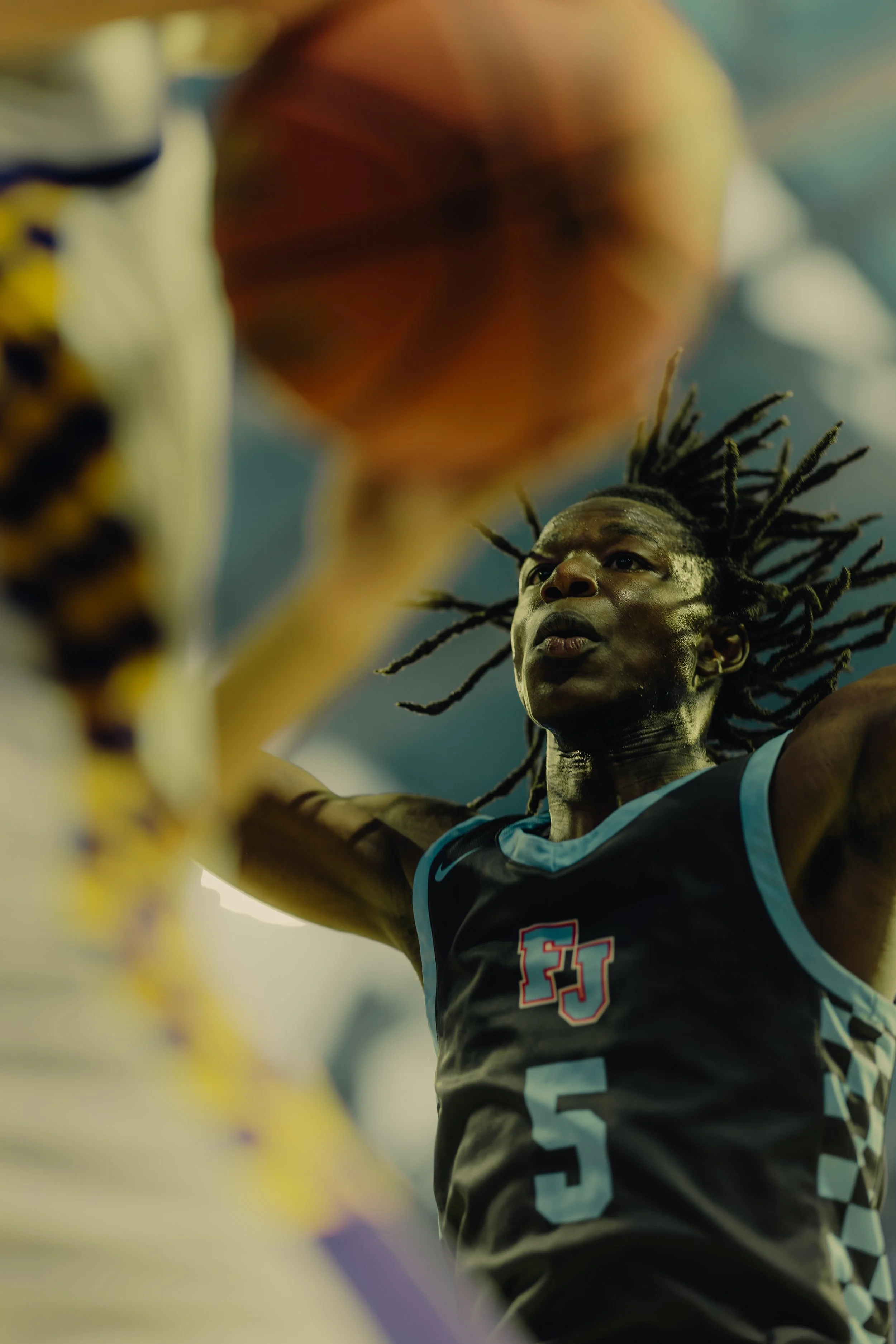 FJ V ROMAN FINALDxO_DeepPRIME XD2s_S3A1470-1.jpg