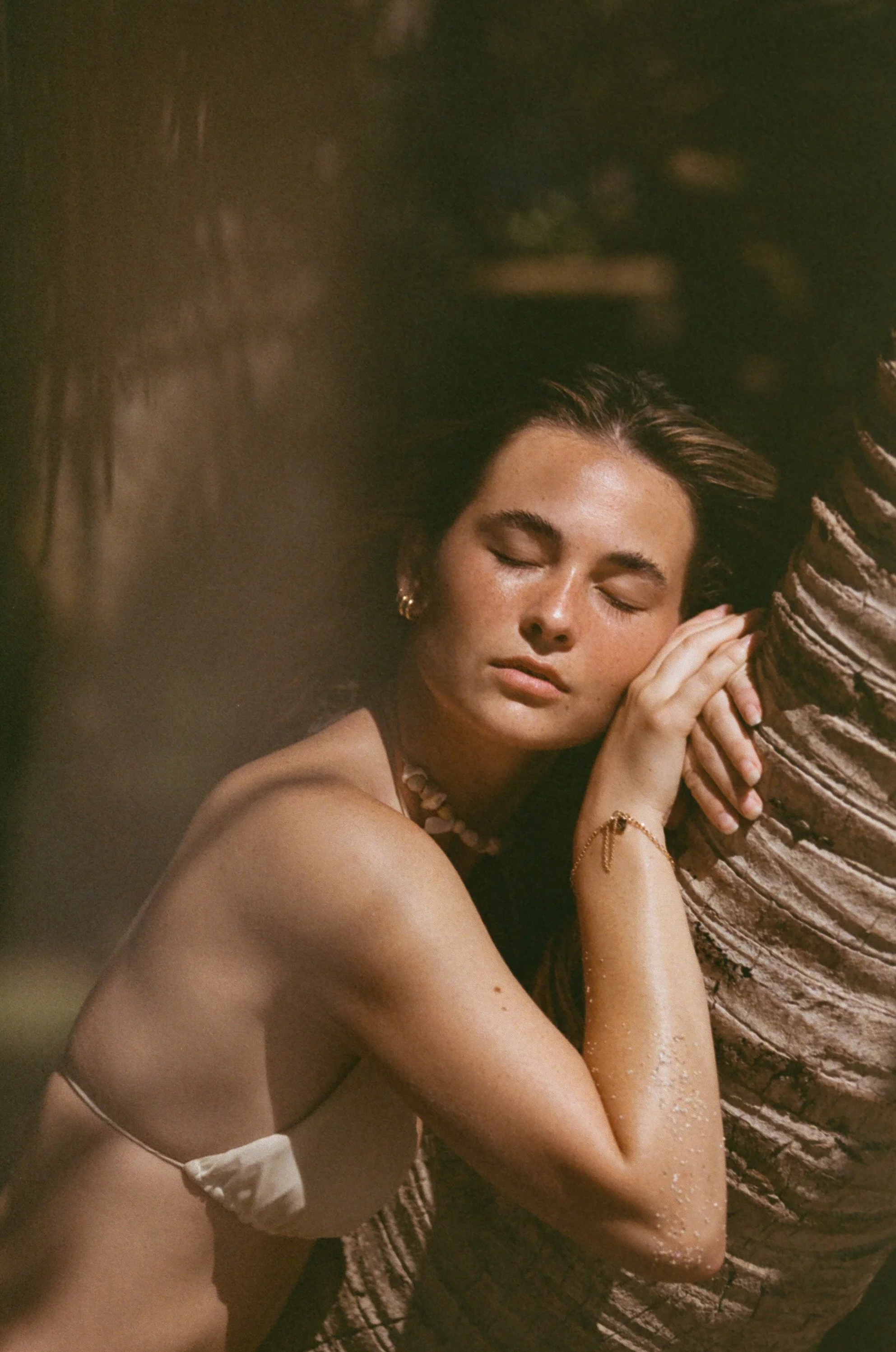 Layla Expired Film 3.jpg