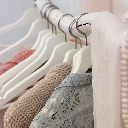 Rose-Costello-organize-your-life-closet-2.jpg