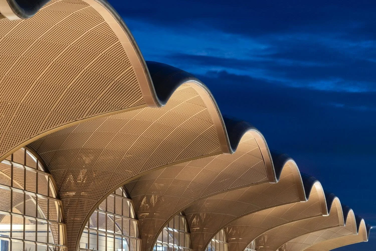 Belos e novos aeroportos que fazem a alegria dos amantes da aviação #04