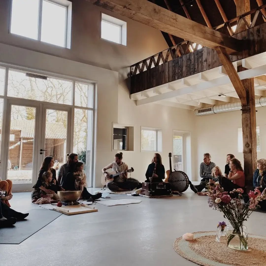 The Place to Be is officieel open! De opening gisteren was meer dan waardevol. De ceremonie wer (1) (1).jpg