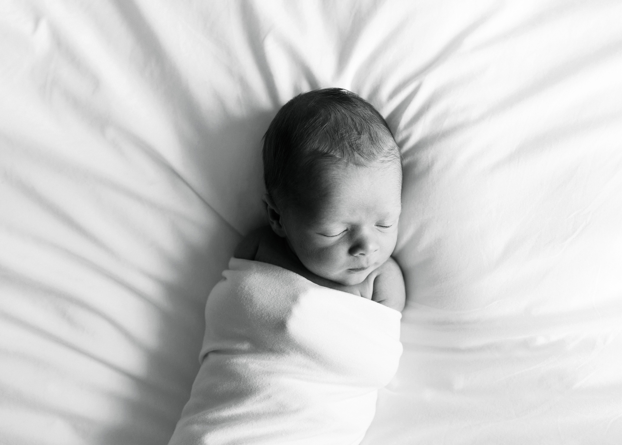 aberdeen newborn photographer at home newborn