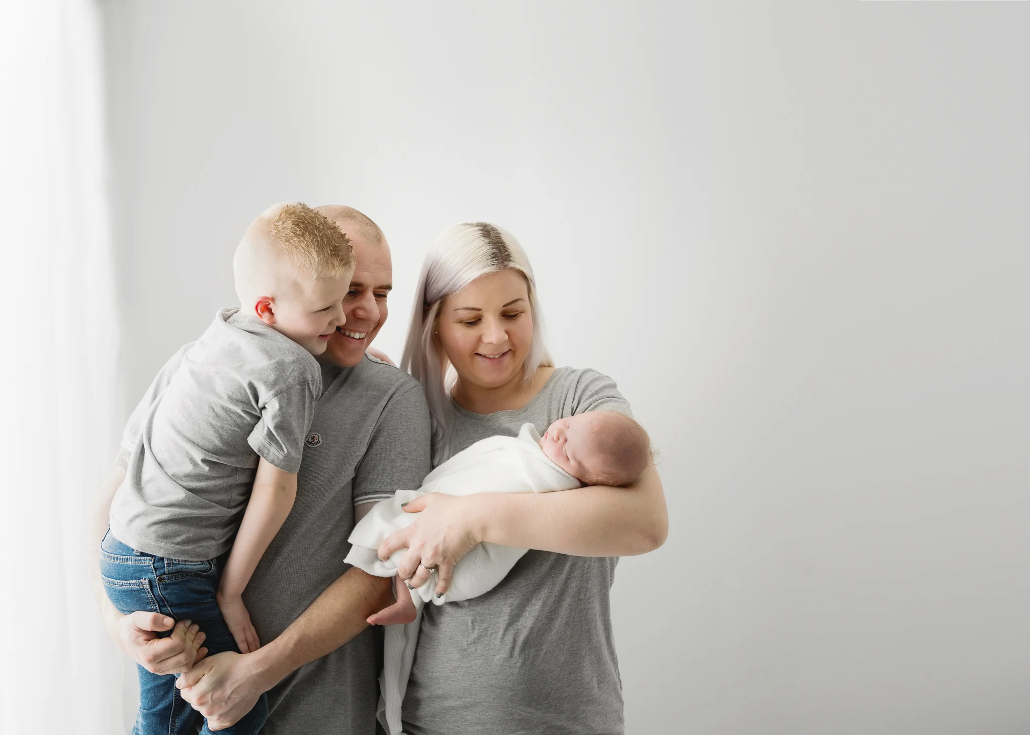 banchory photographer aberdeen newborn photographer