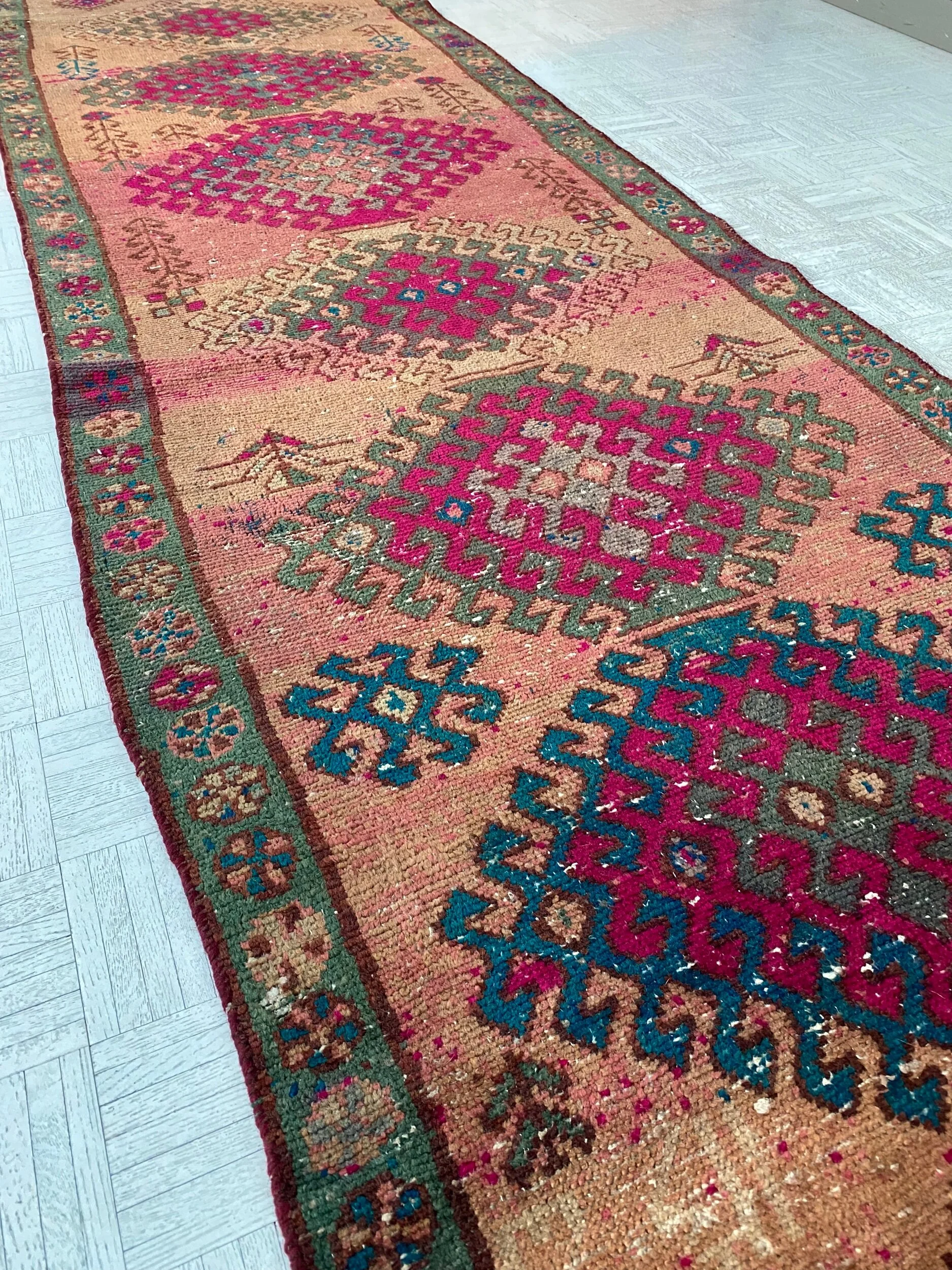 4BC18D3D-9BB6-44E0-A57A-5CF63ED94052