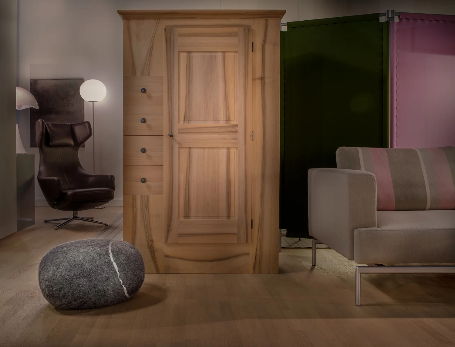 Interior 04