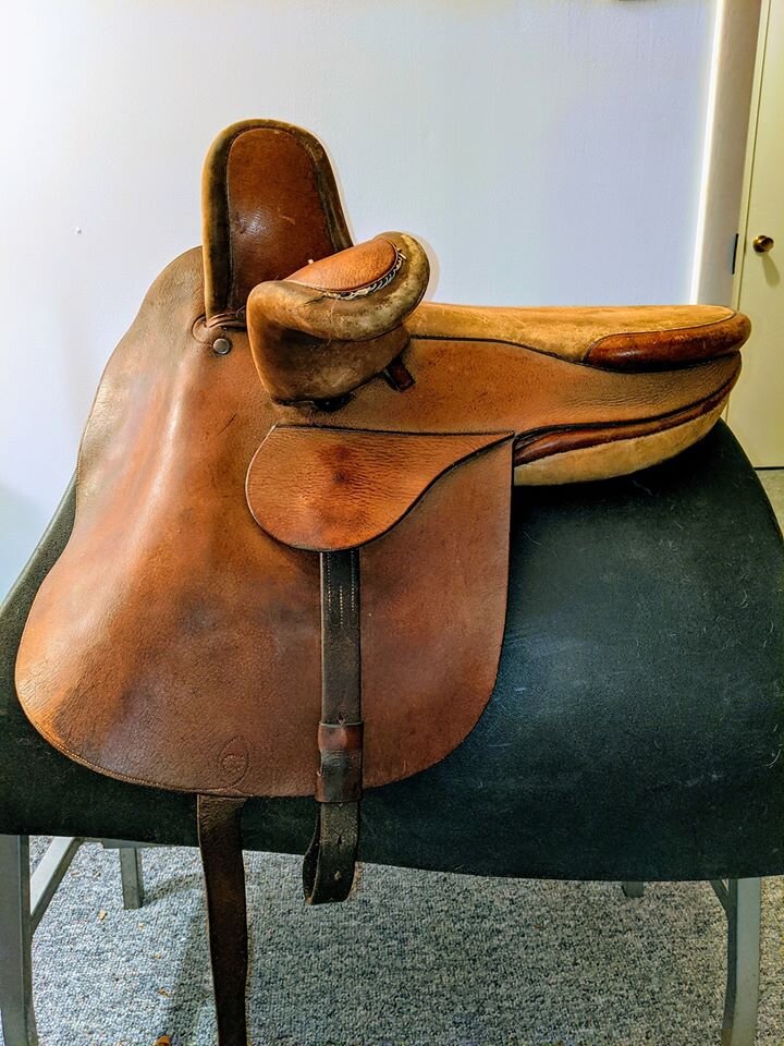 New 21" pink/black leather english side saddle