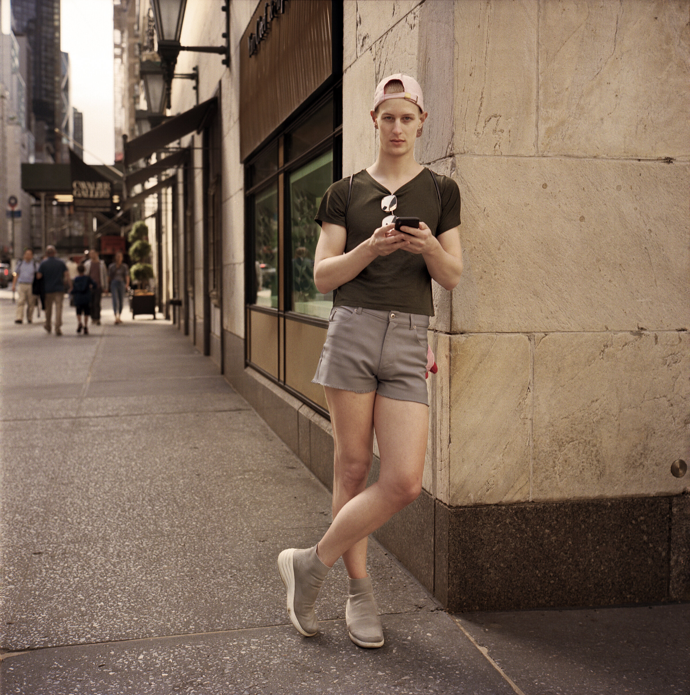 Street_Fashion_NYC_2019_1347_09_grain.jpg