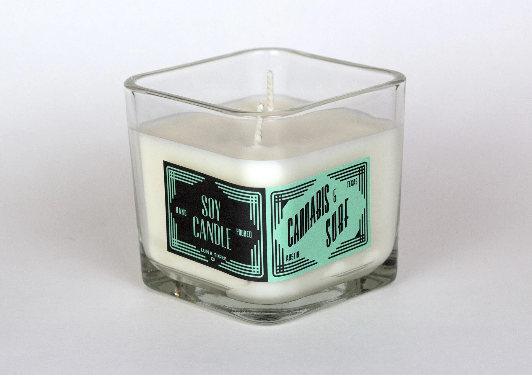 cannabis-surf-candle-three-quarters.jpg