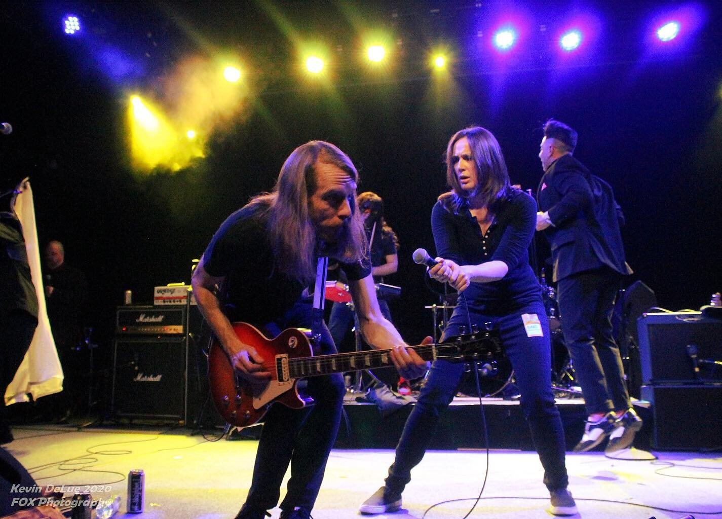 In these photos from the Party Driver show, you can observe the awesome and frightening power of Jared's guitar. Kate can barely hang on to her microphone and Johnny is straight-up levitating.
📸 by Kevin DeLue
.
#frightening #awesome #guitar #rocknr