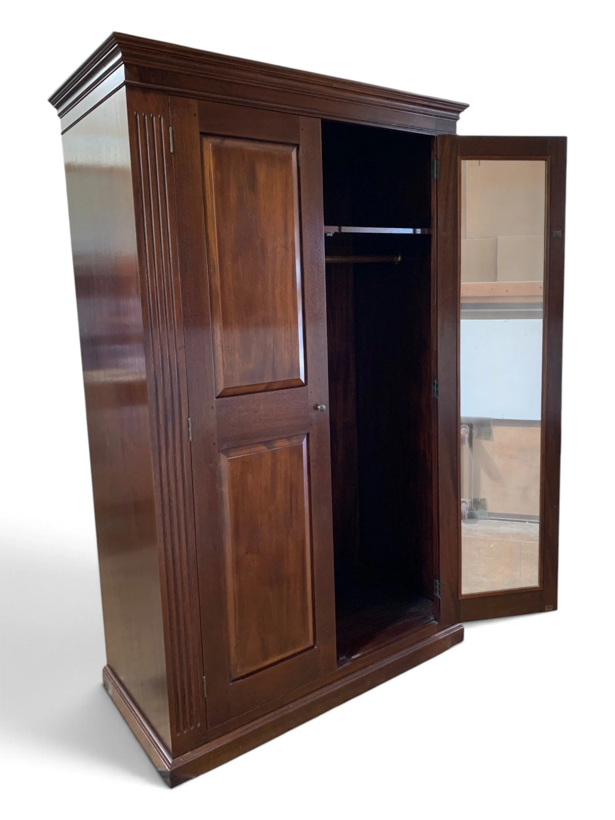 Armoire-mirror 7891.jpg
