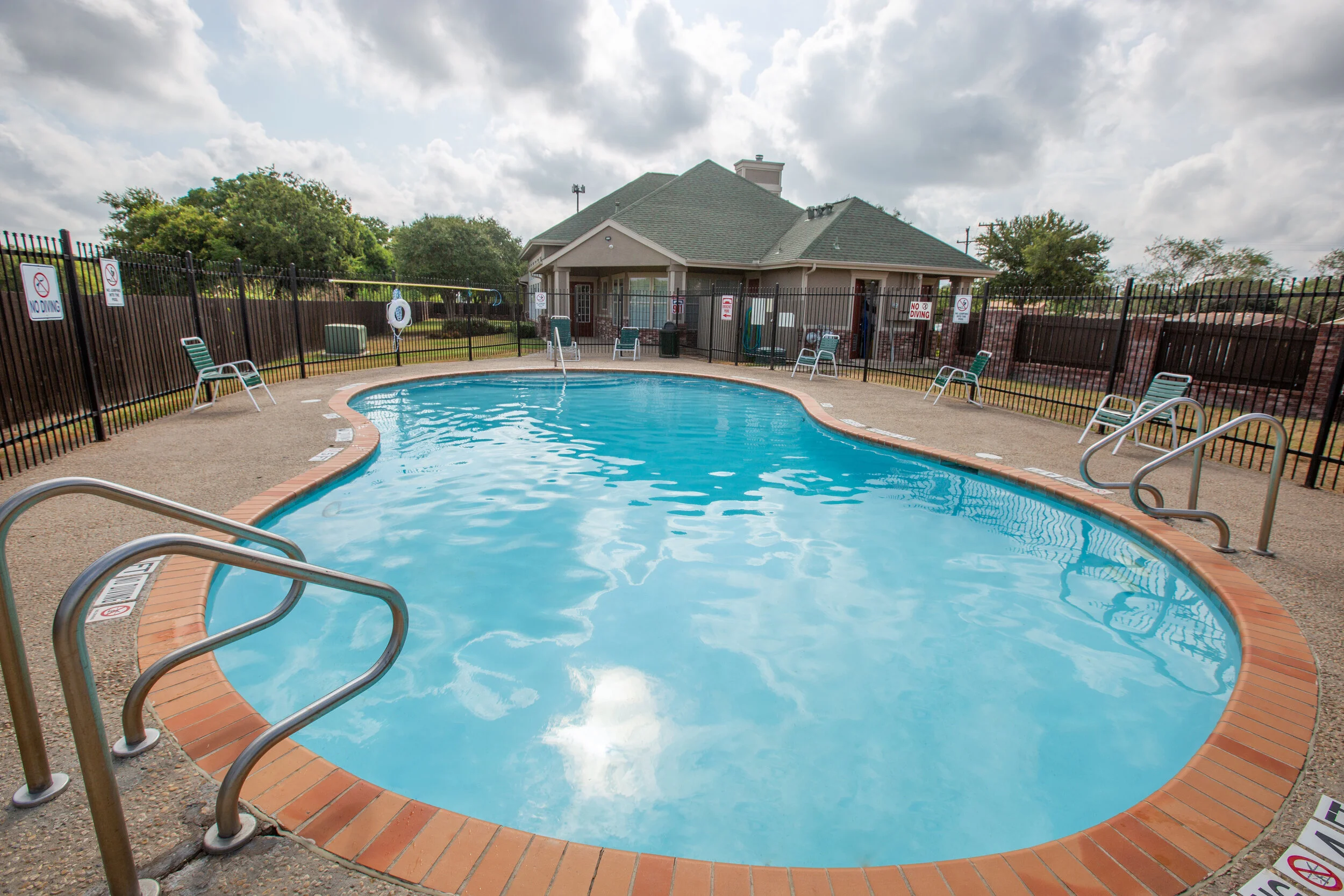 Hunter's Glen Townhomes — Operation Relief Center