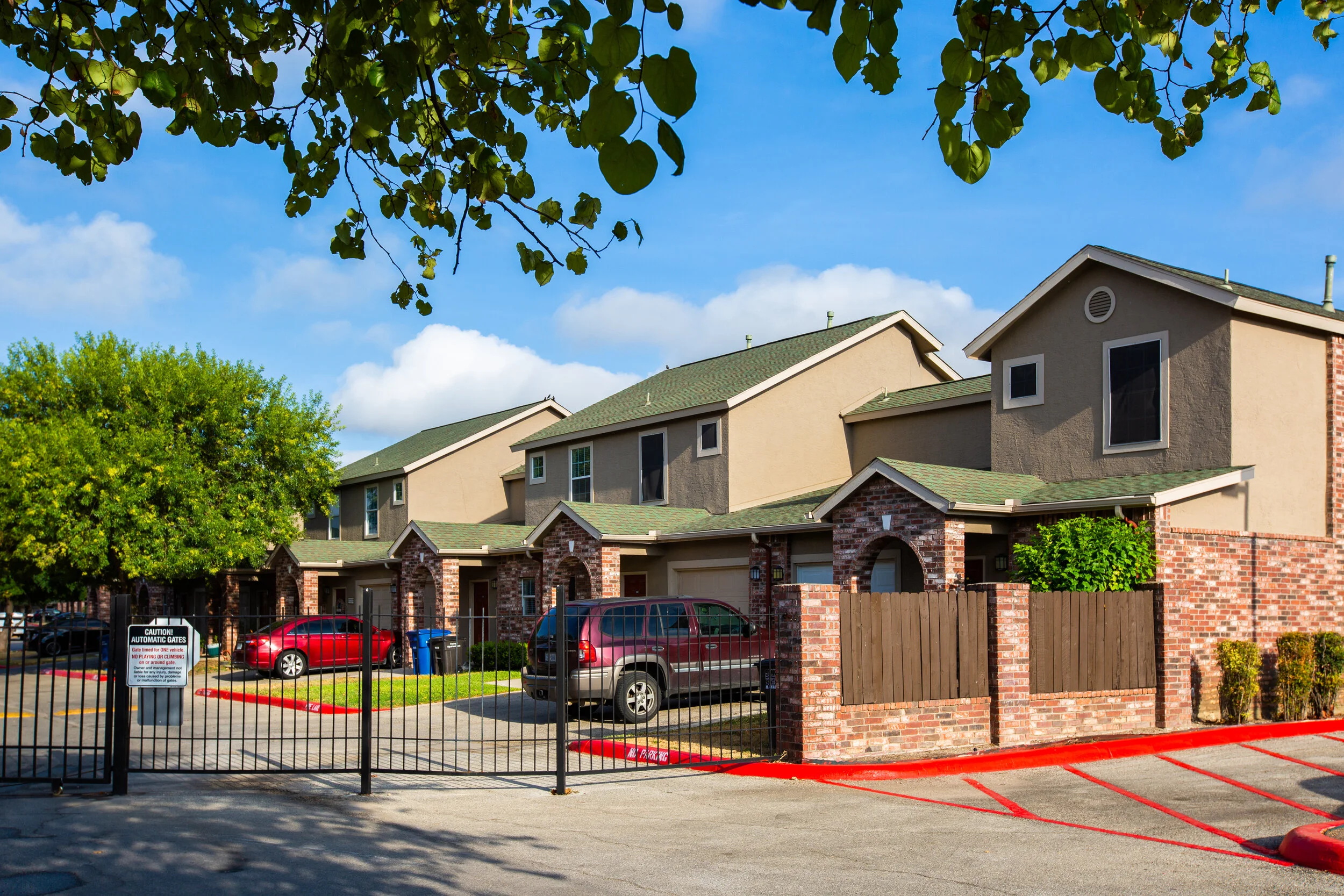 Hunter's Glen Townhomes — Operation Relief Center