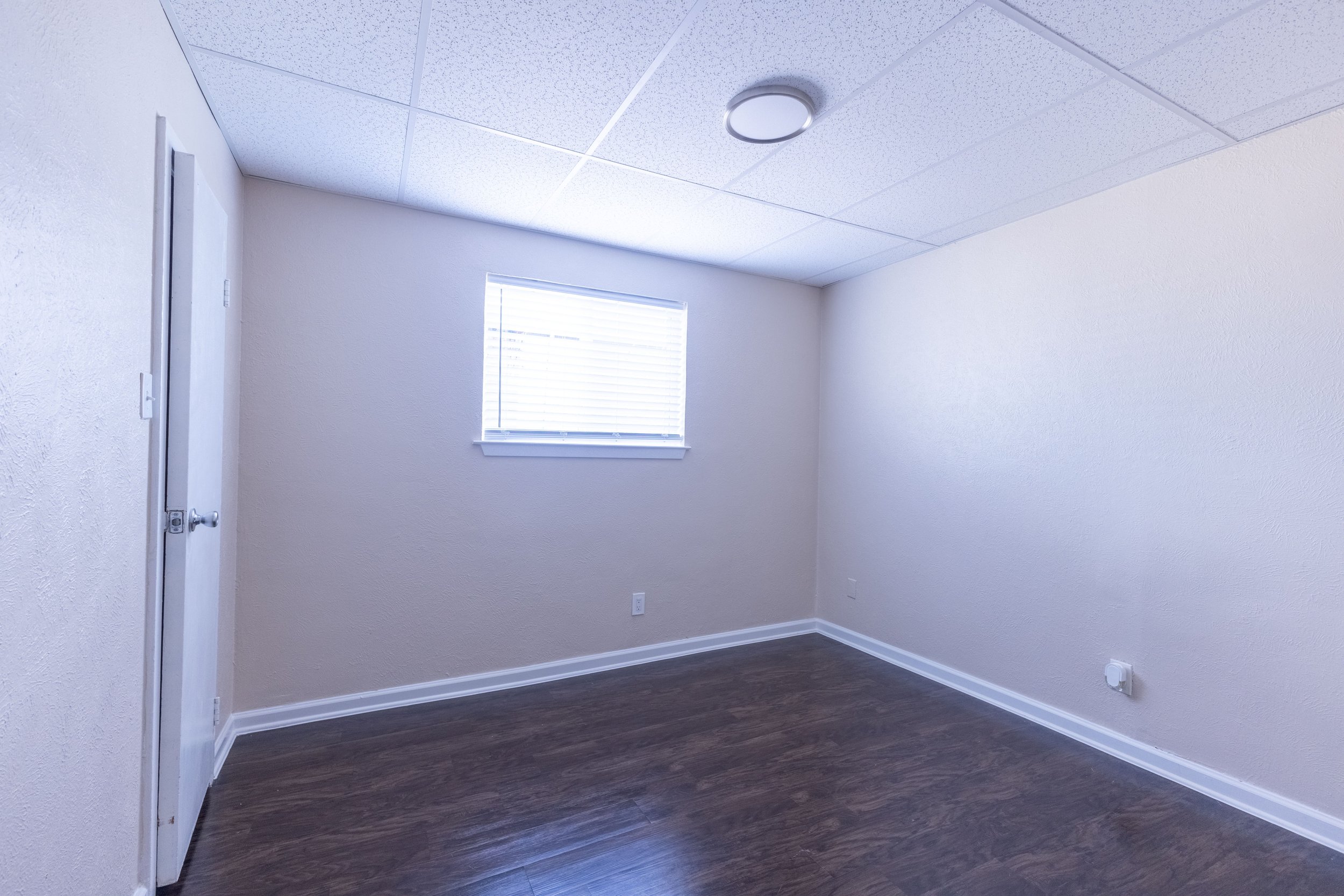 2700ALW- TWO BEDROOM 3.jpg
