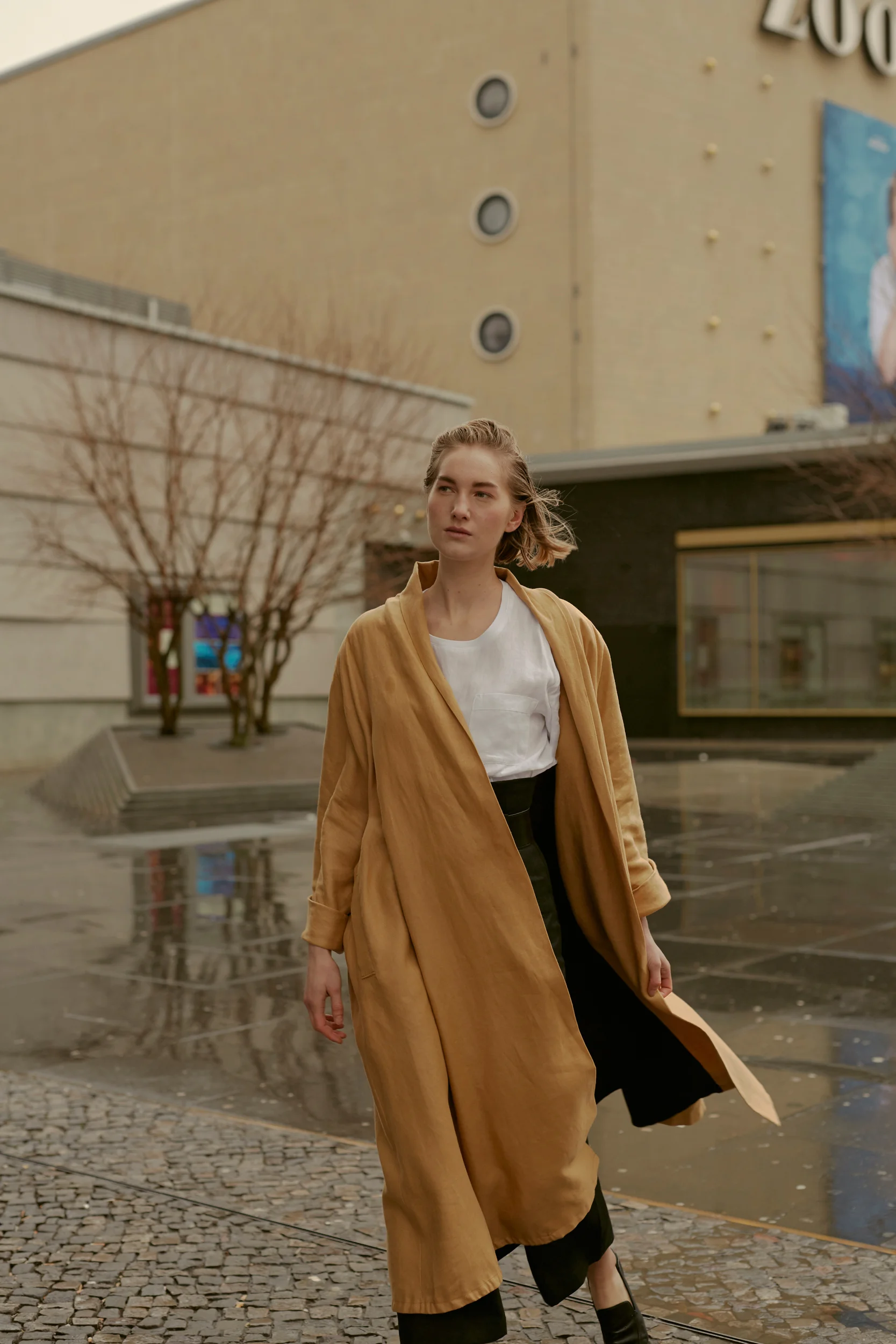 31 CHAPEL LANE IRISH LINEN GABRIELLE LONG COAT, CARMEL, MADE IN IRELAND