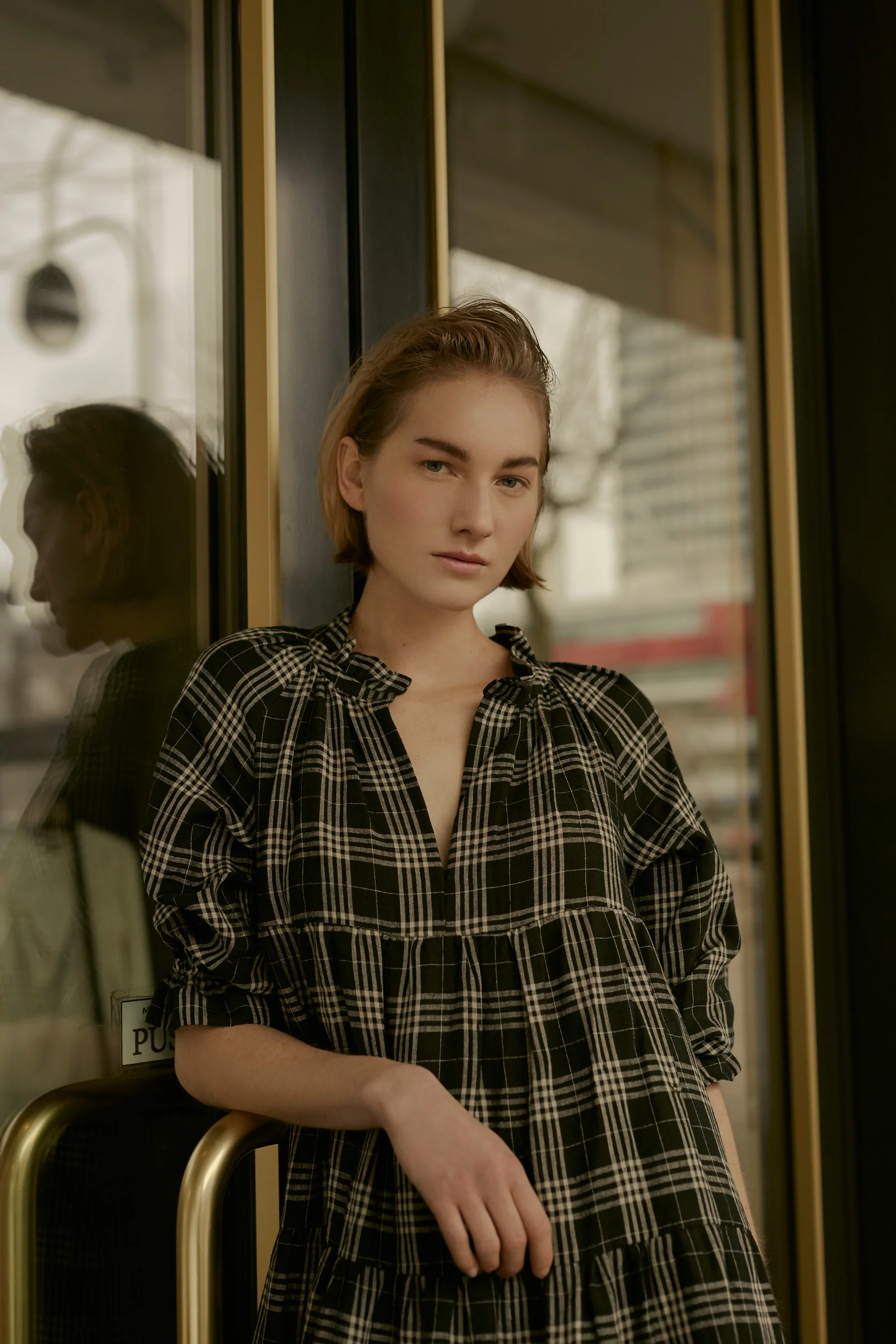 31 CHAPEL LANE IRISH LINEN KAI DRESS WITH RUFFLES, PLAID IN BLACK AND BEIGE, MADE IN IRELAND