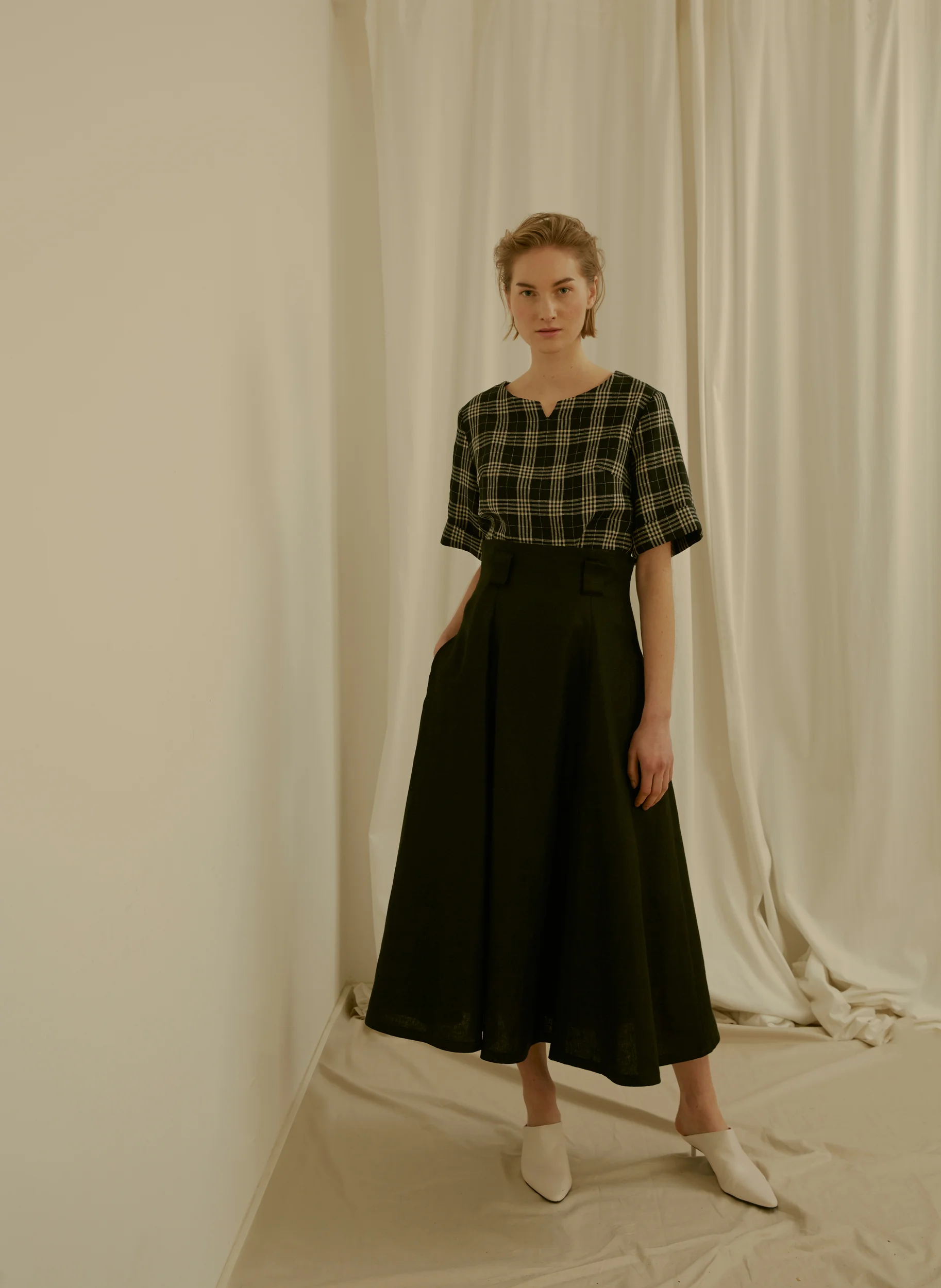 31 CHAPEL LANE IRISH LINEN BEA HIGH WAIST LONG SKIRT, ONYX BLACK, MADE IN IRELAND