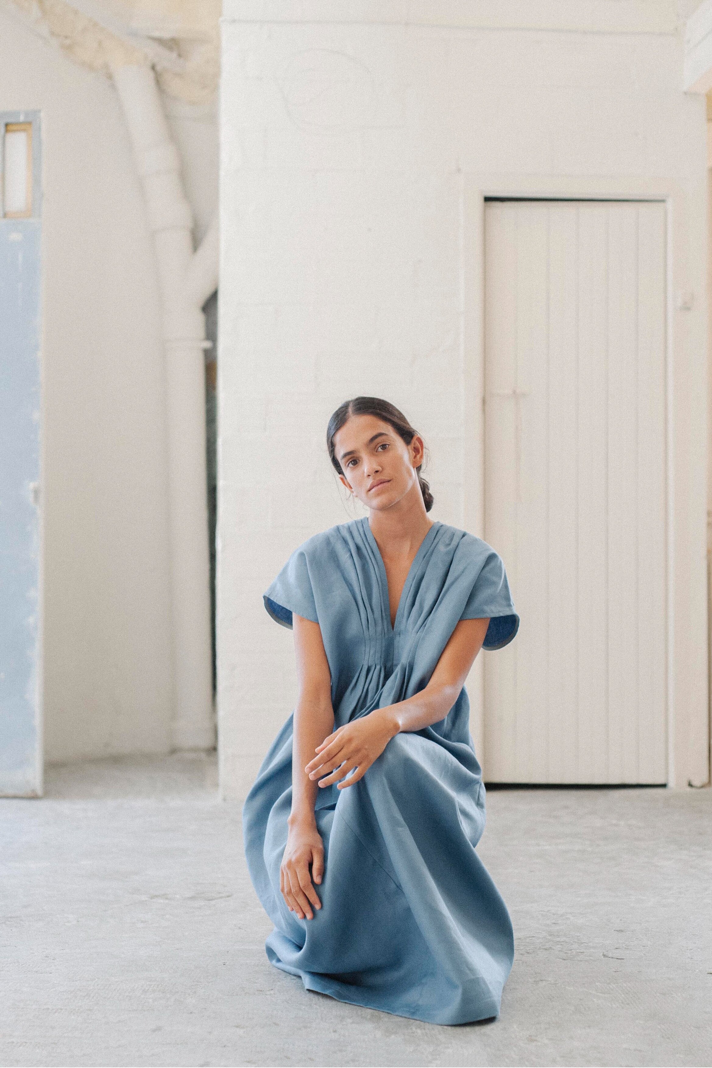 MADE IN IRELAND 31 CHAPEL LANE PURE IRISH LINEN KNOLL DRESS BLUEBERRY