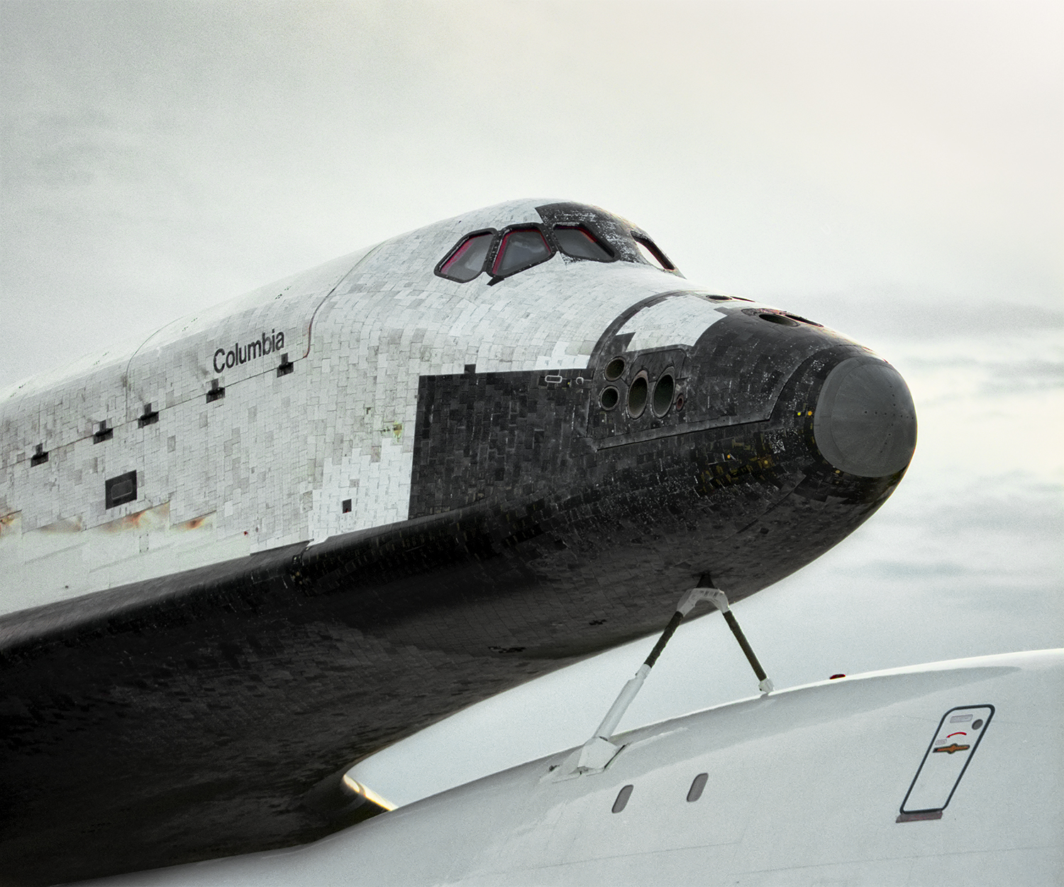  John Chakeres  Columbia Return, Crew Compartment, Kennedy Space Center,  1 985 