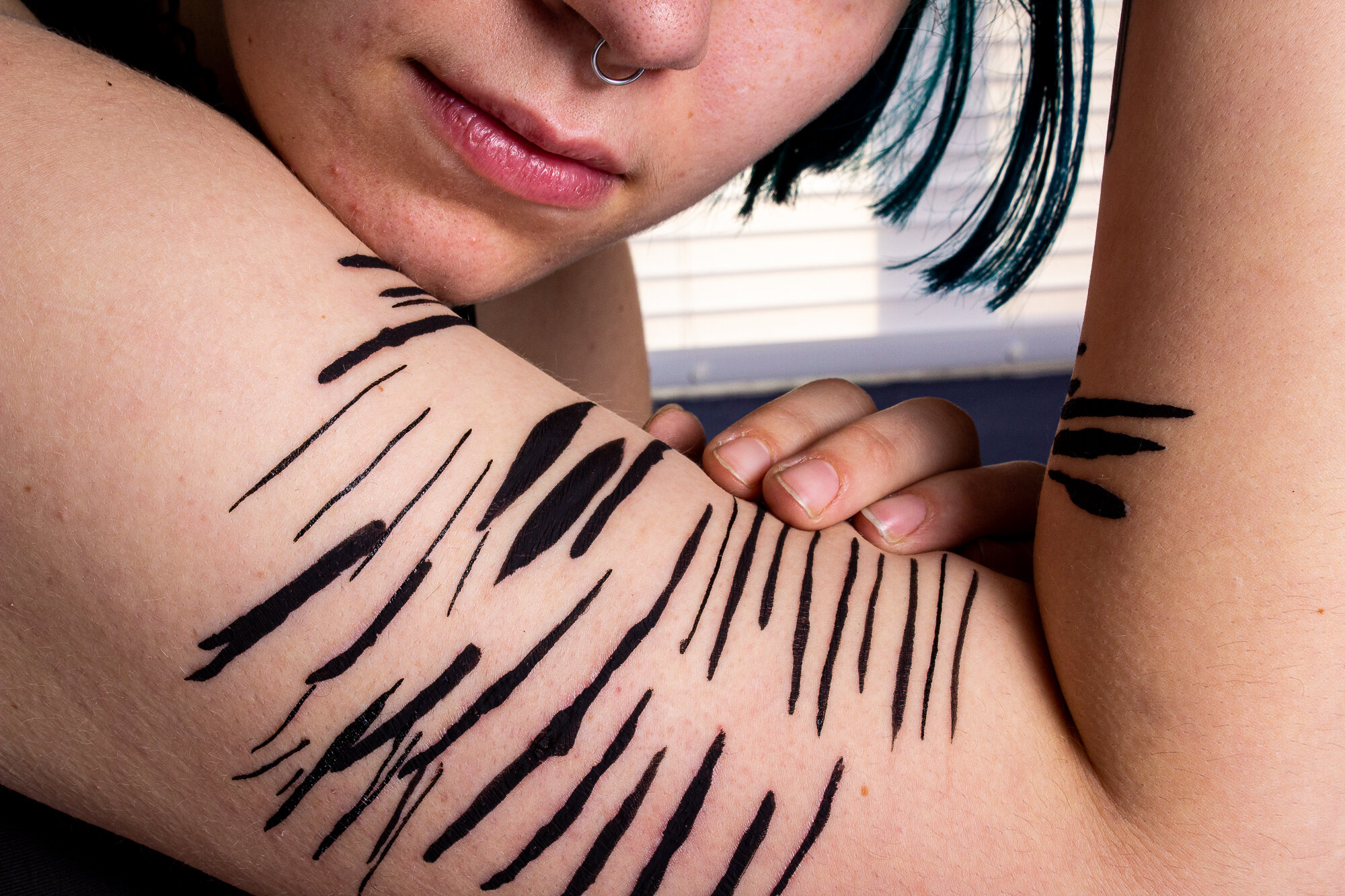  Danielle Mertens   Isabelle, 19,  2020  From the series: (in)visible scars  Digital Inkjet Print  