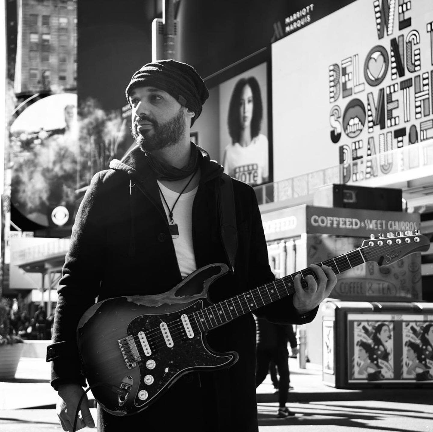 Meanwhile, here&rsquo;s some black and white to distract you from the stress between red or blue. #election #guitar #newyork #timessquare 📸 @diliamusica and @almalunamusic #newmusic #comingsoon #blessed #change @suhrcustom #addadeepquote