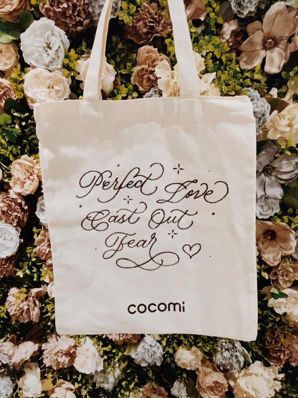 COCOMI Live Calligraphy Tote Bag Customisation - Leah Design11.jpg