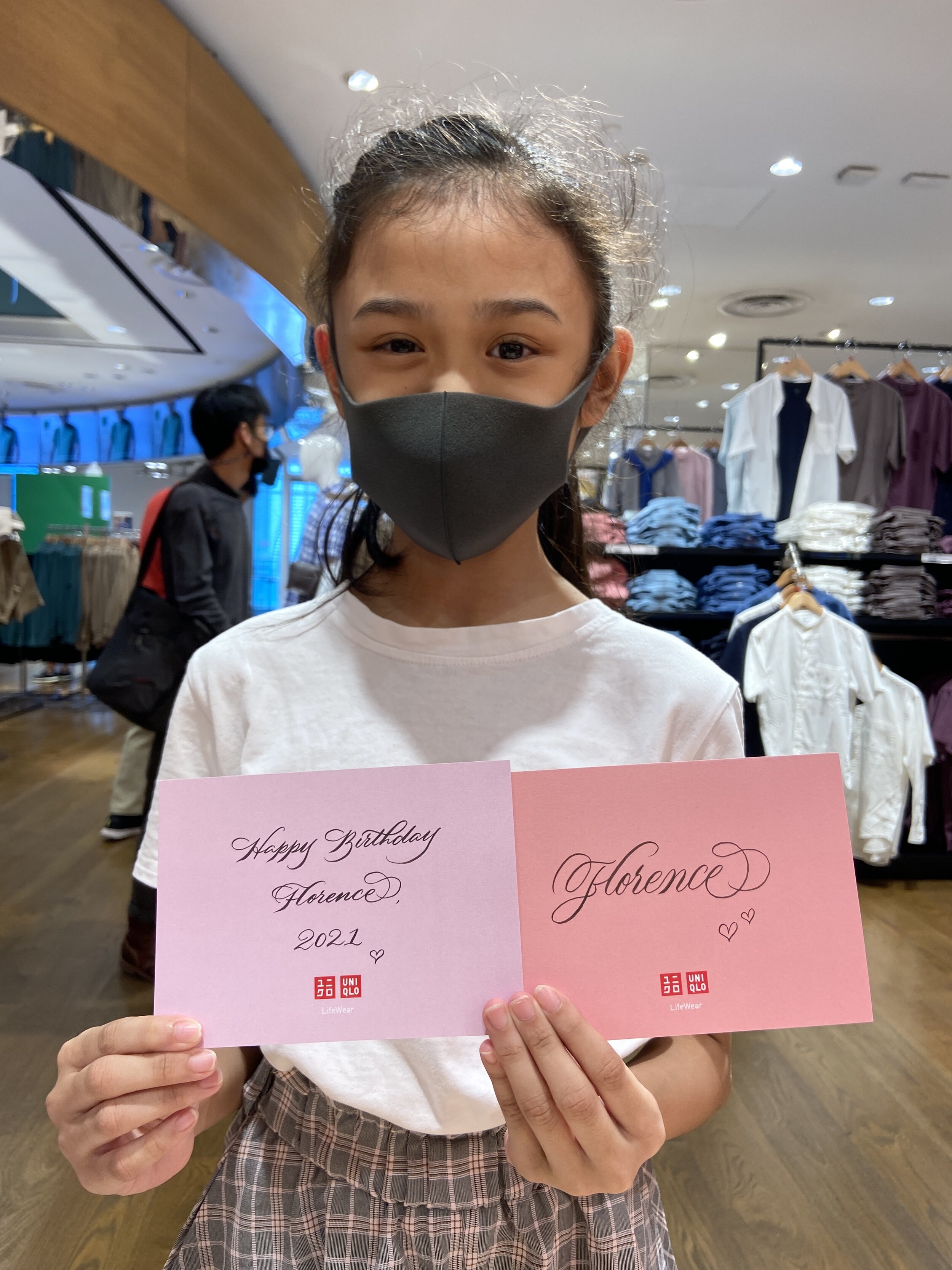 Uniqlo Singapore - Live Calligraphy Card Customisation - Leah Design - Singapore Calligrapher25.JPG